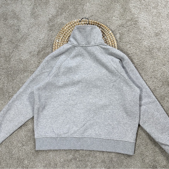 Vuori Women’s Organic Cotton Restore Half Zip Pullover in Light Heather Grey M - Picture 10 of 14